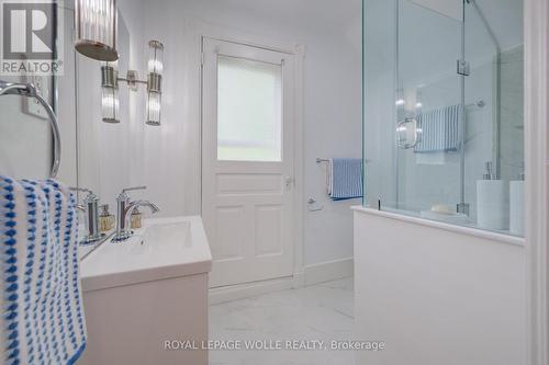 25 Central Street, Waterloo, ON 