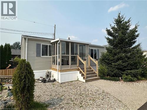 17 Hemlock Crescent Pvt Crescent, Puslinch, ON 