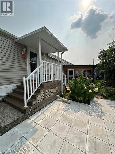 17 Hemlock Crescent Pvt Crescent, Puslinch, ON 