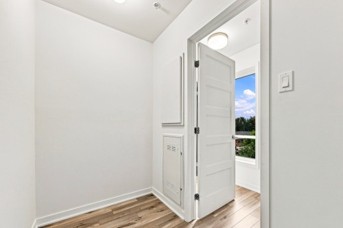 Storage - 4510 Rue La Perrière, Longueuil (Saint-Hubert), QC 