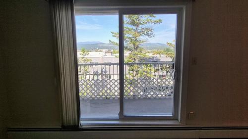 1402-2015 2Nd Street, Cranbrook, BC 