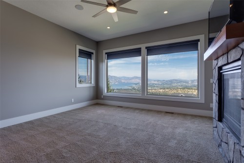 1002 Hewetson Avenue, Kelowna, BC 