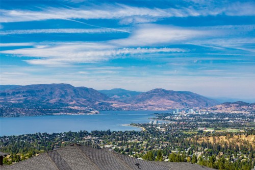 1002 Hewetson Avenue, Kelowna, BC 
