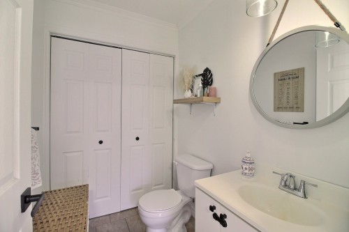 Salle de bains - 3 Rue Du Mistral, La Malbaie, QC 