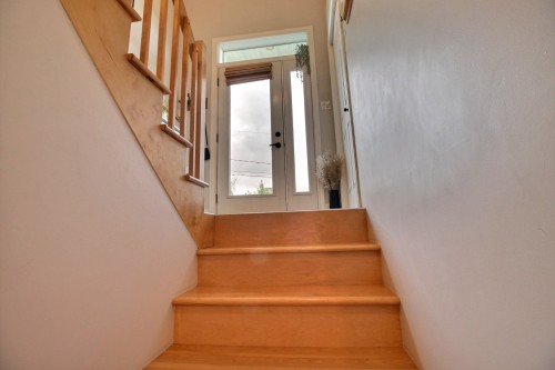Escalier - 3 Rue Du Mistral, La Malbaie, QC 