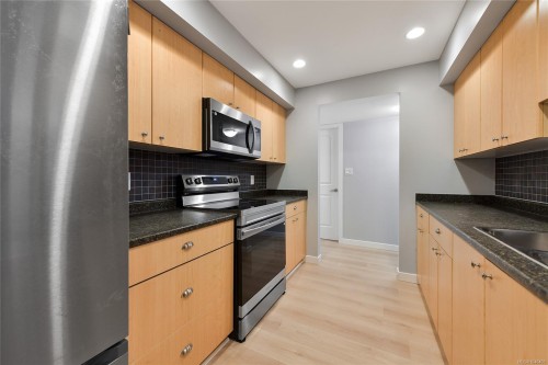 #105-2695 Deville Rd, Langford, BC 