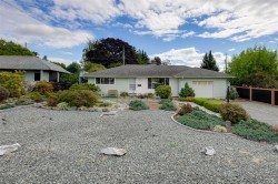 3345 Biscoe Dr  Saanich, BC V8Z 4P7