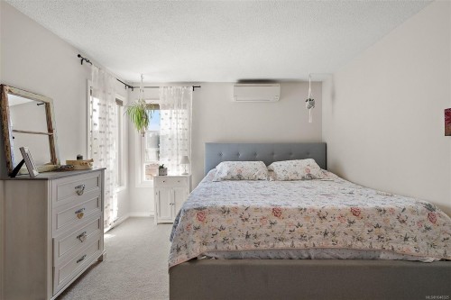 2253 Malaview Ave, Sidney, BC 