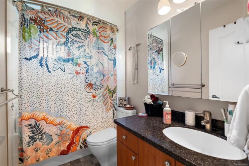 2253 Malaview Ave, Sidney, BC 