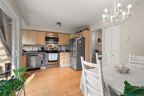 2253 Malaview Ave, Sidney, BC 
