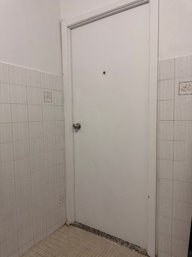 Mud Room - 4317 Rue De Charleroi, Montréal (Montréal-Nord), QC 