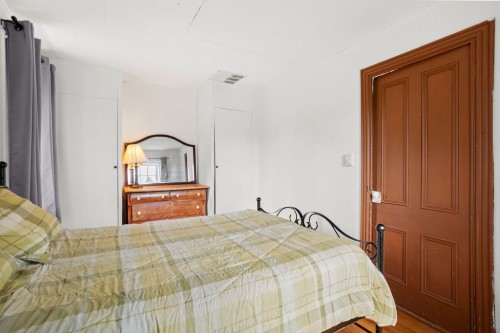 Bedroom - 40 Ch. De Kilkenny, Saint-Hippolyte, QC 