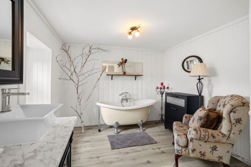 Bathroom - 40 Ch. De Kilkenny, Saint-Hippolyte, QC 