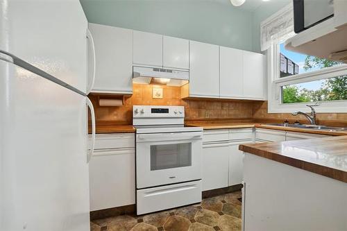 187 Elm Cir, Gimli, MB 