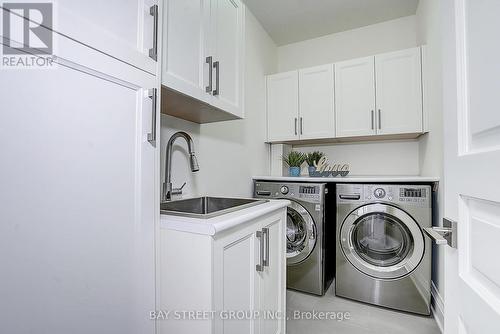 28 Carnwath Crescent, Toronto, ON 