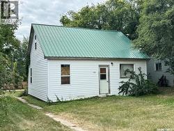 322 2nd AVENUE W Biggar, SK S0K 0M0