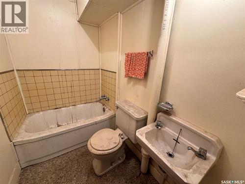 322 2Nd Avenue W, Biggar, SK 