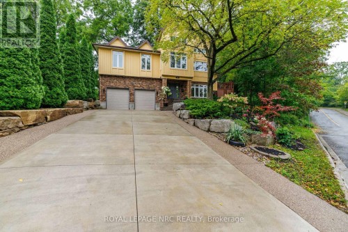 50 TREMONT DRIVE  St. Catharines (Glendale/Glenridge), ON L2T 4A3