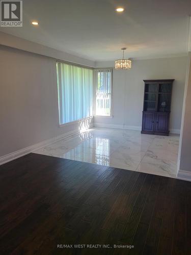 43 PLAYFAIR AVENUE , Toronto, Ontario M6B 2P7 5