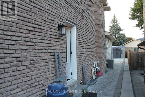 BASEMENT - 243 KINGSLAKE ROAD , Toronto, Ontario M2J 3G9 2