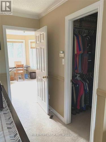 76 Mayfair Drive, Barrie, ON 
