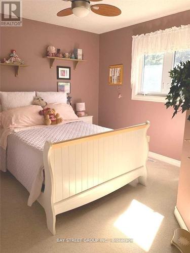 76 Mayfair Drive, Barrie, ON 
