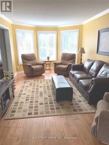 76 Mayfair Drive, Barrie, ON 