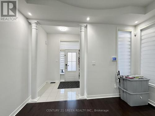 UPPER - 43 BLACK DIAMOND CRESCENT , Brampton, Ontario L6X 1A2 4