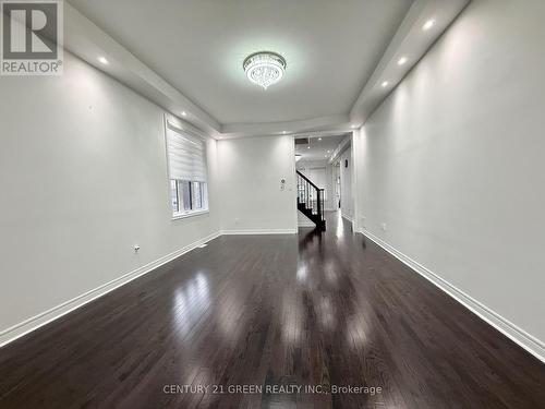 UPPER - 43 BLACK DIAMOND CRESCENT , Brampton, Ontario L6X 1A2 5