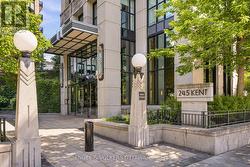 1009 - 245 KENT STREET  Ottawa, ON K2P 0A5