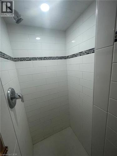 73 BARNESDALE Boulevard Unit# 2 LOWER , Hamilton, Ontario L8M 2V5 3