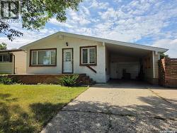60 Bradbrooke DRIVE  Yorkton, SK S3N 2K1