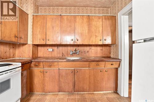 526 7Th Street E, Saskatoon, SK 