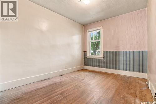 526 7Th Street E, Saskatoon, SK 