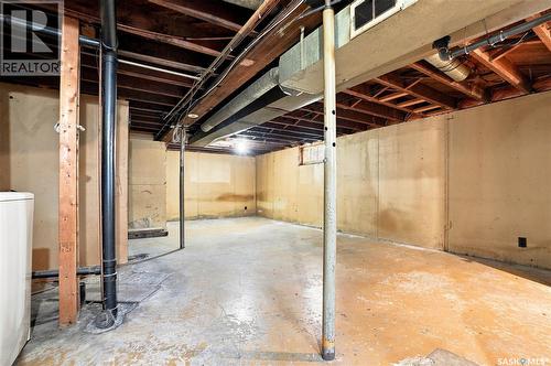 526 7Th Street E, Saskatoon, SK 