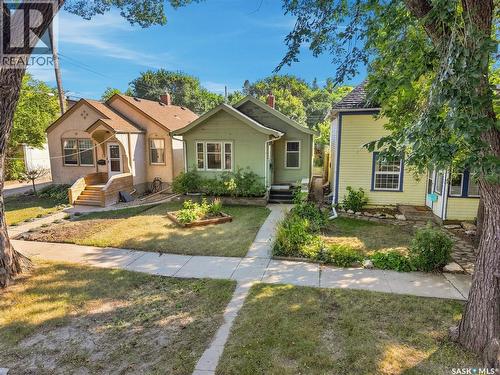 526 7Th Street E, Saskatoon, SK 
