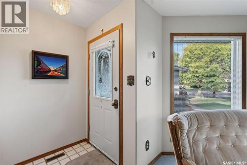 720 6Th Avenue, Rosthern, SK 
