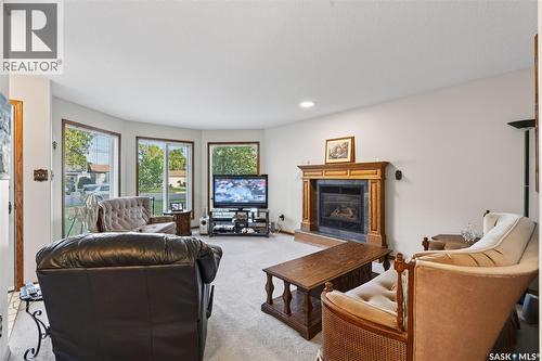 720 6Th Avenue, Rosthern, SK 