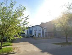 8208 Manning Avenue Fort Mcmurray, AB T9H 1V9
