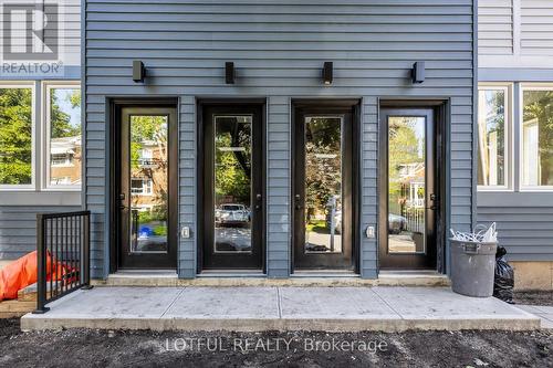 B - 516 TWEEDSMUIR AVENUE , Ottawa, Ontario K1Z 5N9 3