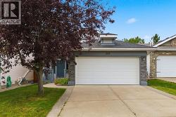 319 Citadel Hills Place NW  Calgary, AB T3G 3X1