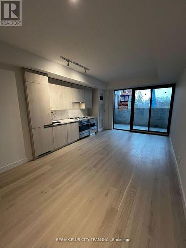 316 - 160 KINGSWAY CRESCENT W , Toronto, Ontario M8X 1X3 5