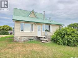 620 Railway AVENUE Arcola, SK S0C 0G0