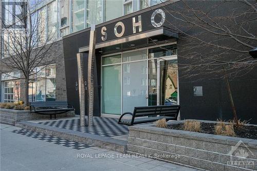 306 - 300 LISGAR STREET , Ottawa, Ontario K2P 0E2 2