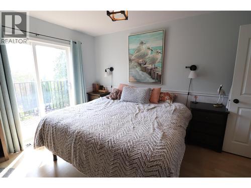 3702 9Th Avenue, Castlegar, BC 