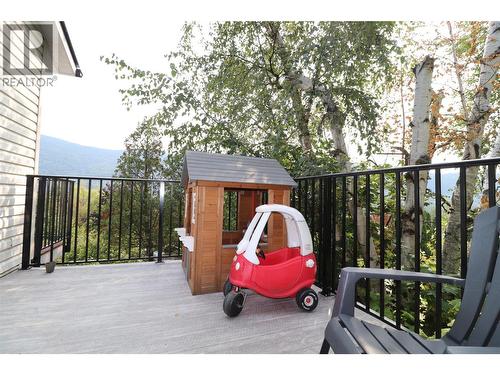 3702 9Th Avenue, Castlegar, BC 