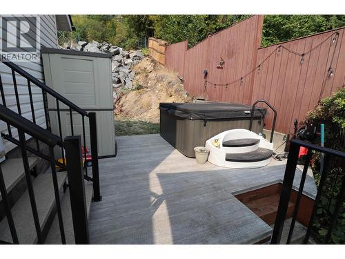3702 9Th Avenue, Castlegar, BC 