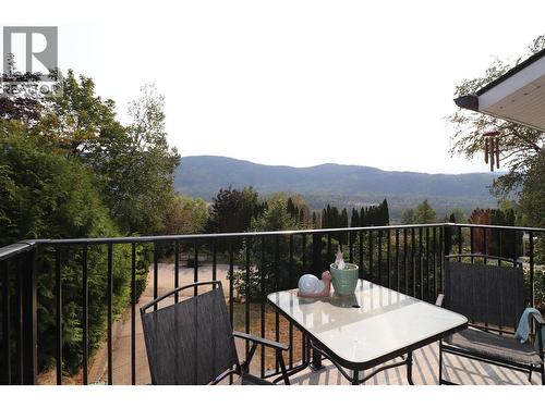 3702 9Th Avenue, Castlegar, BC 