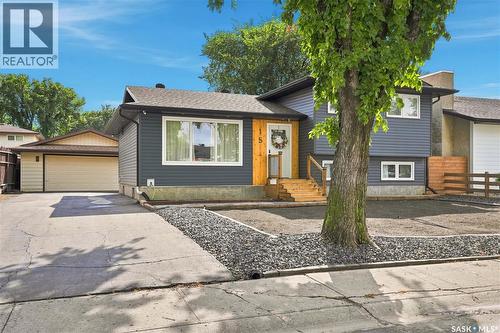15 Rendek Crescent, Regina, SK 