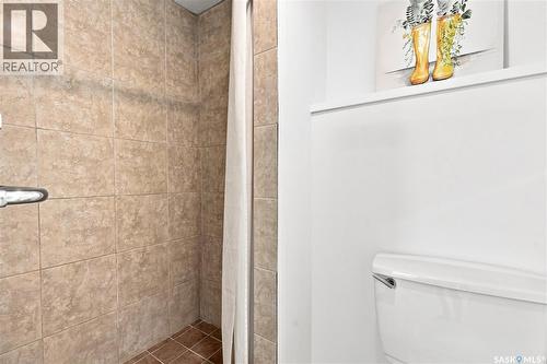15 Rendek Crescent, Regina, SK 